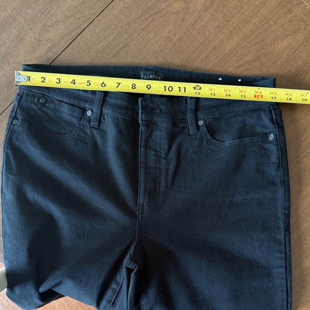 NWOT/EUC Talbots Black Slim Ankle Jeans Sz 12 - Picture 9 of 11